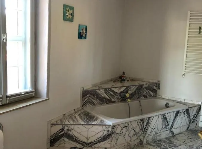 Butterfly Apartment *